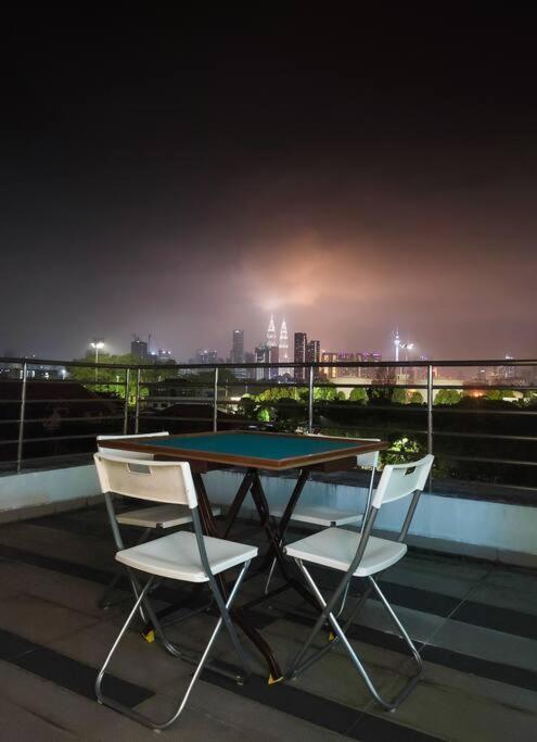 Vila D02 Klcc View Karaoke Bungalow Kl
