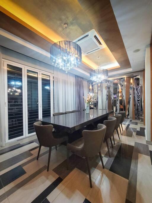 D02 Klcc View Karaoke Bungalow Kl *